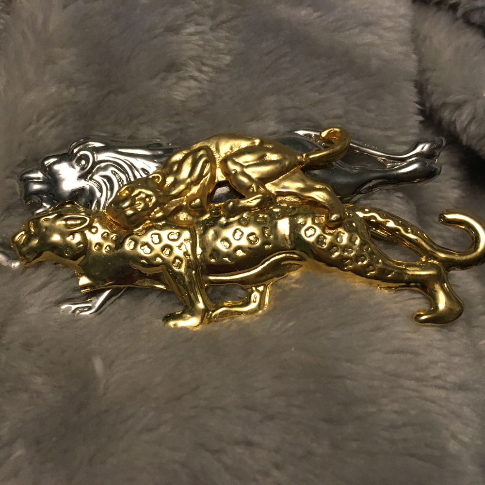 New Large Big Cat Theme Pin/Brooch